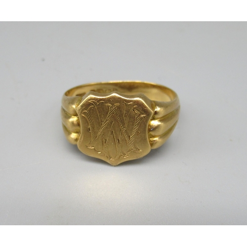 181 - 18ct yellow gold signet ring, the shield face engraved with interlocking Ws, on grooved shoulders, s... 