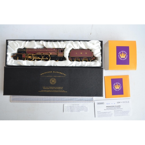 526 - Hornby OO gauge R2215 limited edition LMS 4-6-2 Princess Elizabeth electric locomotive model with te... 