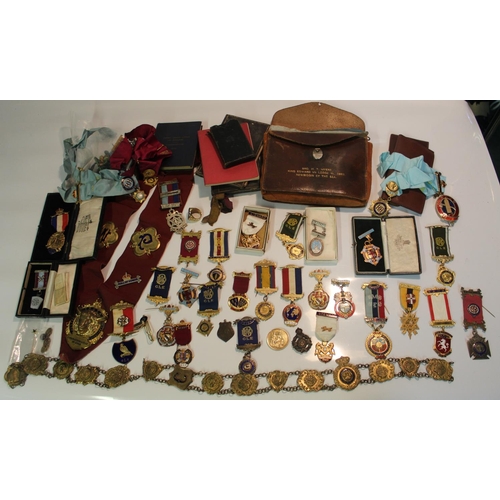 479 - Extremely large collection of Masonic items.  Jewels from various Lodges, Regalia, Sashes, Ritual bo... 