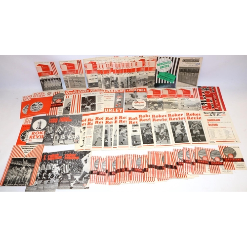 235 - Collection of Sunderland home and away football programmes, 1960s/1970s, incl. Newcastle United v Su... 