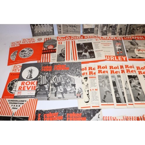 235 - Collection of Sunderland home and away football programmes, 1960s/1970s, incl. Newcastle United v Su... 