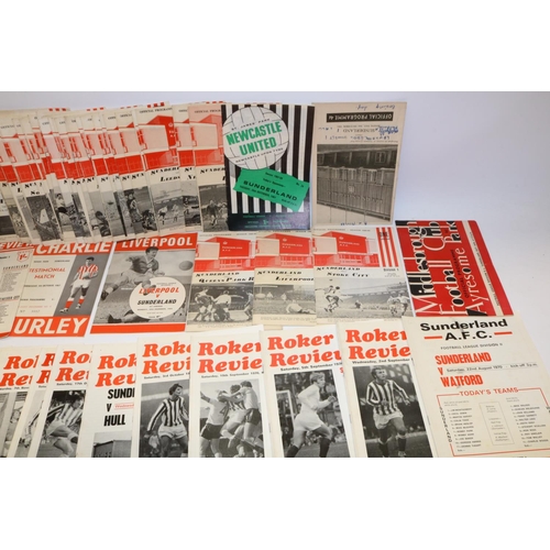 235 - Collection of Sunderland home and away football programmes, 1960s/1970s, incl. Newcastle United v Su... 