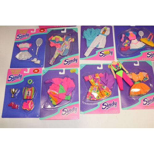 93 - Collection of various 1990s carded/unopened Sindy doll outfits (18)