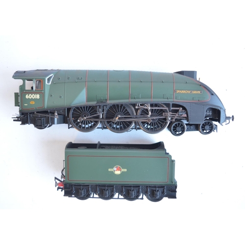 542A - Hornby Super Detail DCC Ready R2721 BR Class A4 60018 Sparrow Hawk OO gauge electric train model in ... 