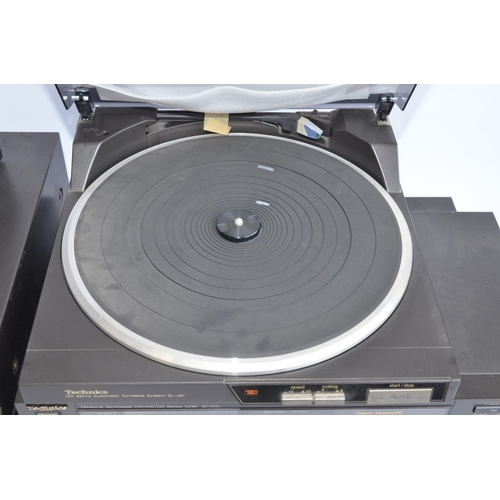 935 - Collection of boxed Technics Hi-Fi equipment to include Sh-AV500 AV Processor, SU-A800 Stereo Integr... 