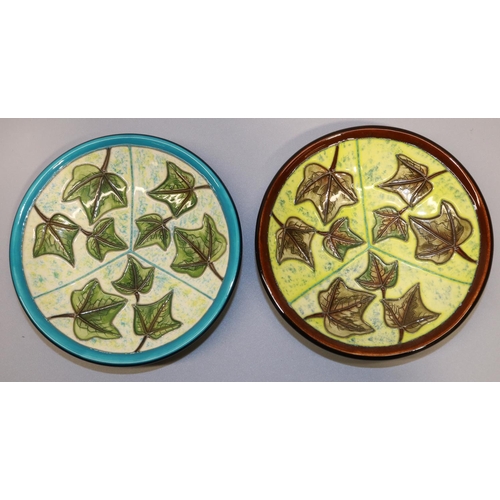 656 - Moorcroft Pottery: two ivy pattern pin dishes - one with blue rim, and the other with brown rim, ltd... 