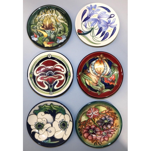 698 - Moorcroft Pottery: six pin dishes/coasters, designed by Rachel Bishop - 'Snow Song Flowers', 2018; '... 