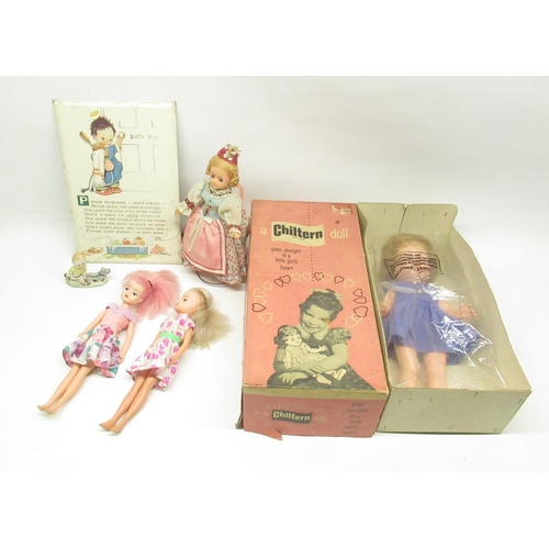 814 - Wade Mabel Lucie Attwell figurine, Valentine & Sons Ltd Valette Washable Series Mabel Lucie Attwell ... 