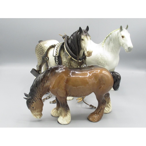 833 - Group of 3 Beswick Horses, tallest H21.6cm        (1 A/F)