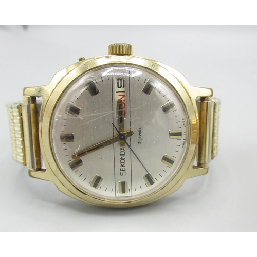 601 - Smiths Astral National 17 gold plated wristwatch, signed silvered dial with applied Arabic and baton... 