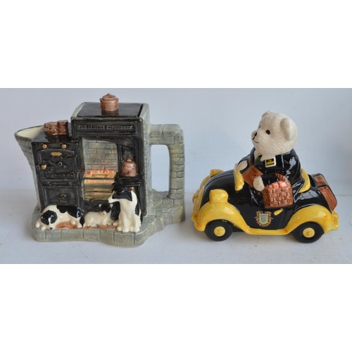 119 - Mixed collection to include novelty Tea pots to include a boxed Border Fine Arts James Herriot's Kit... 