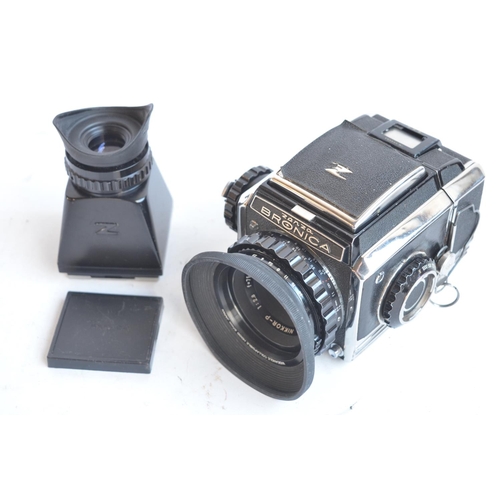 122 - Bronica Zenza medium format camera with Nikkor-P 75mm lens