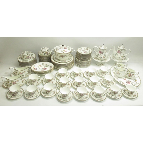 960 - Wedgwood 'Swallow' pattern part breakfast/dinner set. cake plates,incl. bowls, saucers, cups, plates... 