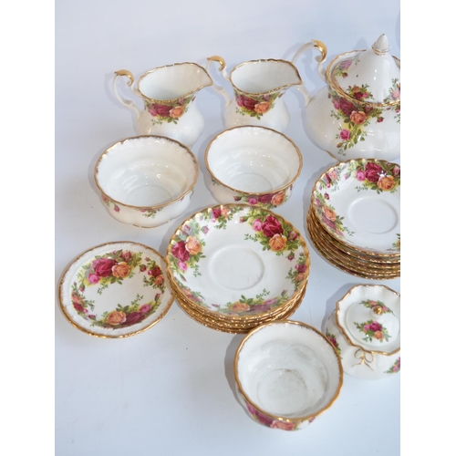 204 - Royal Albert Old Country Roses tea and coffee ware incl. various dishes and side plates, approx 65 p... 