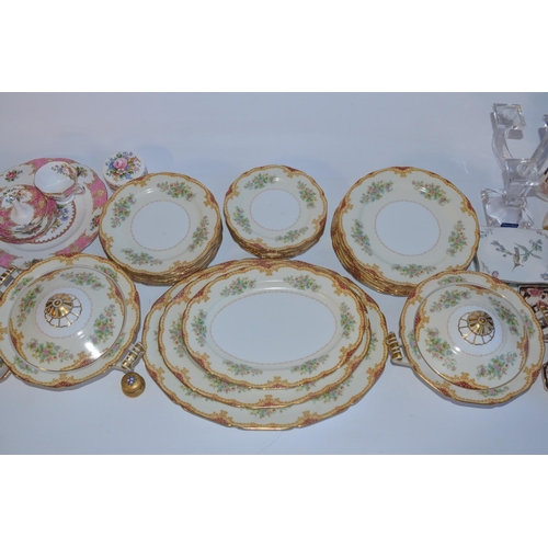 206 - Collection of ceramic tableware incl. Noritake, Mason's Mandalay, Wedgwood (Humming Birds), Royal Al... 