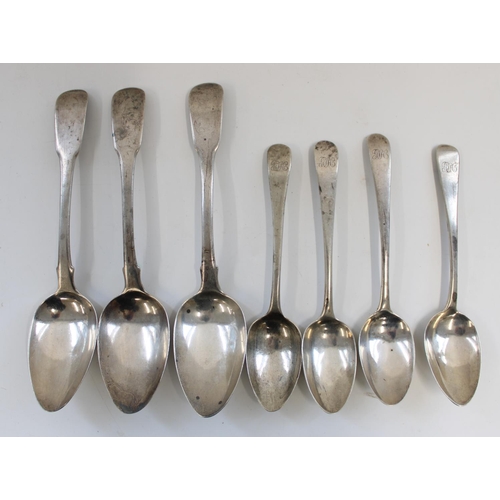 1333 - Three Geo. III hallmarked silver Fiddle pattern tablespoons, Thomas Purver London 1816, four smaller... 