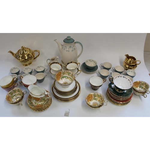 425 - Part tea and coffee sets incl. George Jones Crescent china, Royal Doulton Queenslace, Paragon China ... 