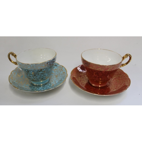 425 - Part tea and coffee sets incl. George Jones Crescent china, Royal Doulton Queenslace, Paragon China ... 