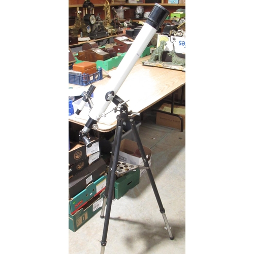 379 - Tasco 9S F=700mm astronomical telescope and stand