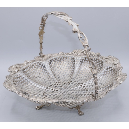 1095 - C19th continental EPNS shaped circular fruit basket, geometrically pierced with scroll and bead bord... 