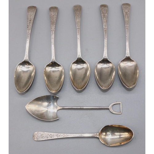 1094 - Set of five George 111 hallmarked silver bright cut Old English pattern tea spoons by Samuel Godbehe... 