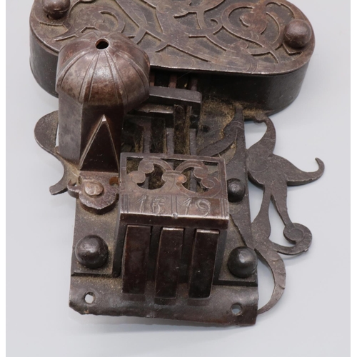 1102 - C17th style continental steel door lock, fretwork decorated with animals and scrolls, turn key tripl... 