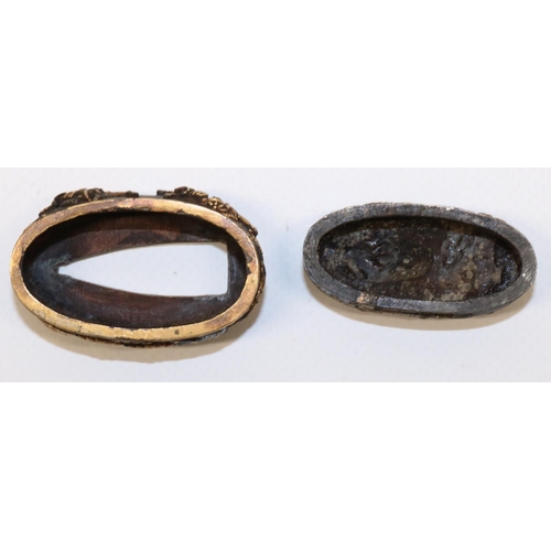 1197 - Japanese signed `Yoshichika' 18th century Fuchi Kashira, to fit katana with Fuchi Samuria on horseba... 