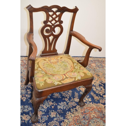 1435 - Late George 111 mahogany elbow chair, with serpentine cresting rail, pierced vase shaped splat and d... 