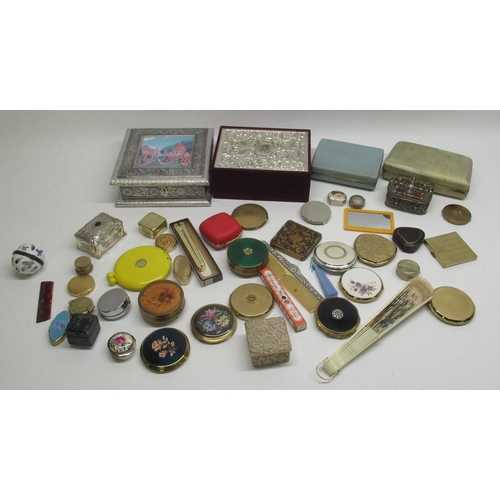 Collection of mixed compacts inc. Stratton, jewellery boxes, Estyma ...