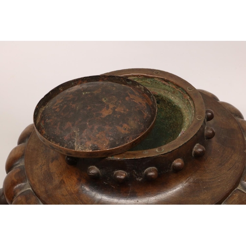 1150 - Large mahogany two handled urn shaped newel post or balustrade finial with hallmarked silver shield ... 