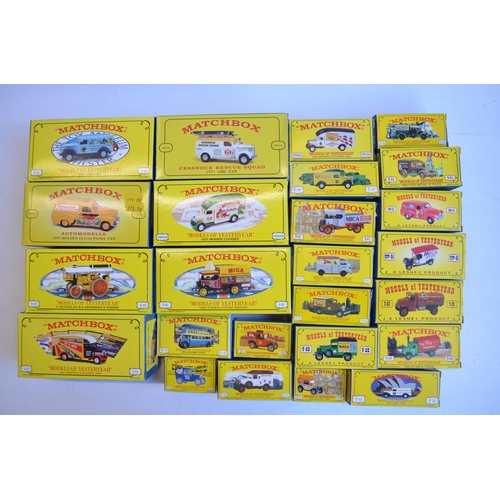 109 - Twenty five boxed Matchbox Models Of Yesteryear diecast model vehicles to include Code 2 branded exa... 