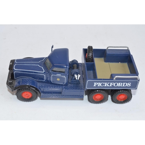 130 - Thirteen unboxed Corgi 1/50 scale diecast truck cab models, all in at least near mint condition exce... 