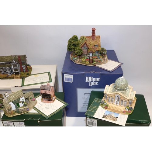 372 - Collection of boxed Lilliput Lane models, incl. 'Little Moreton Hall' L3187, 'Shades of Summer' L212... 