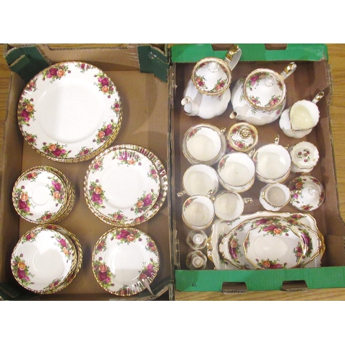 274 - Royal Albert Old Country Roses 61 piece dinner and tea service (2)