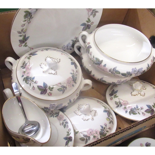 275 - Royal Worcester June Garland dinner and tea service, 76pcs