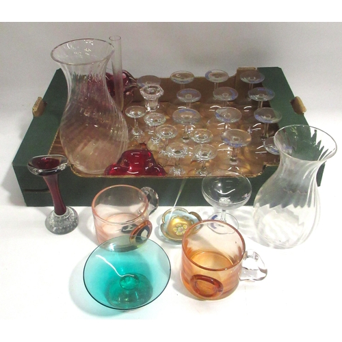 281 - Thirteen Babycham glasses and other decorative glassware