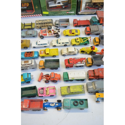 159 - Collection of play worn vintage diecast model vehicles, mostly Matchbox/Lesney and 5 boxed larger sc... 