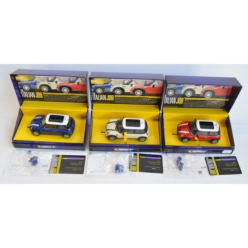 195 - Scalextric 1/32 scale limited edition Mini Cooper slot car collection to include C2538 Red (1757/750... 