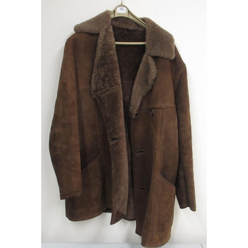 258 - Gent's sheepskin jacket, cotton mac with Burberry style lining, and an overcoat (3)