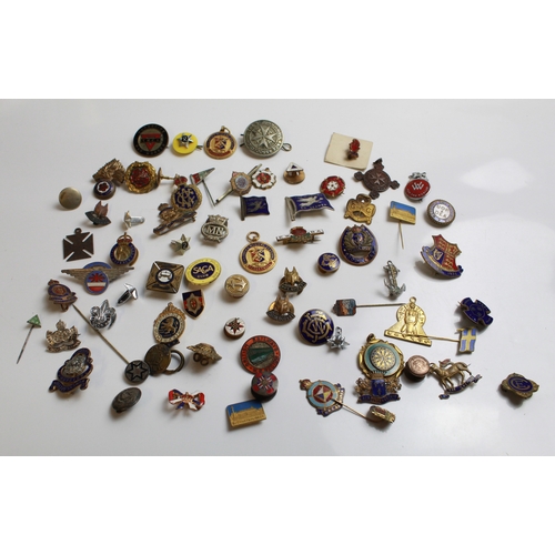 557 - Large collection of badges, some enamel, military and civilian. Royal Artillery, Yorkshire War Worke... 