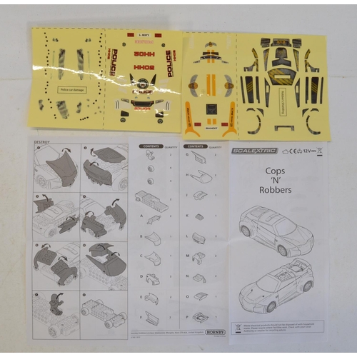 219 - Collection of Scalextric/Hornby slot cars to include StarWars C3298 Luke Skywalker 74-Z Speeder Bike... 