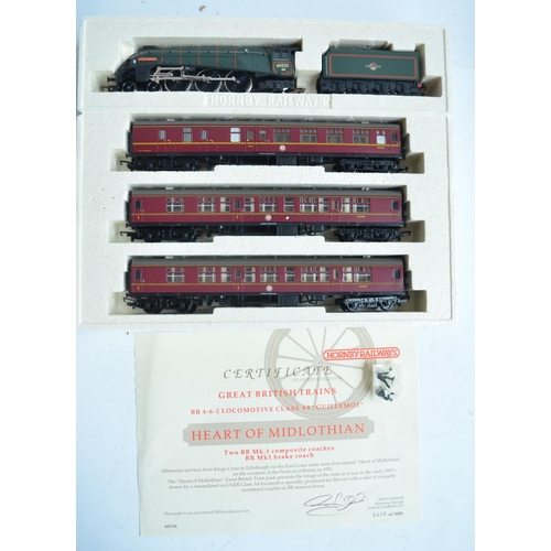 280 - Three limited edition OO gauge electric steam train models to include Bachmann SR Lord Nelson 4-6-0 ... 