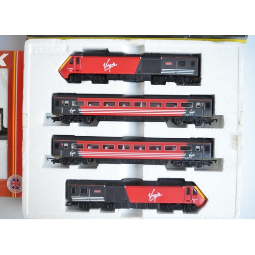 282 - Hornby OO gauge R401 Inter-City 125 Train Pack Executive Livery (models excellent, box good) and Vir... 