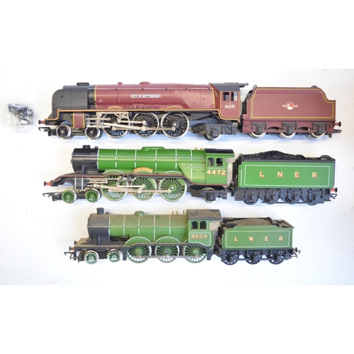 289 - Six OO gauge electric steam train models to include Bachmann 31-153 BR green Jubilee Class 45596 