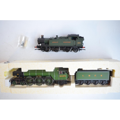 291 - Six OO gauge electric steam train models to include Bachmann 32-076 GWR Class 56XX 6676 (model excel... 