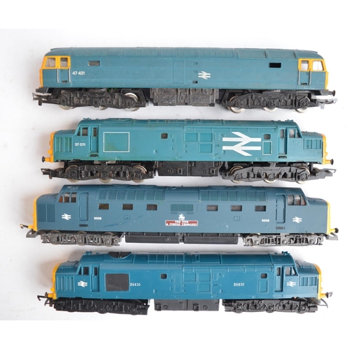 298 - Collection of previously used OO gauge electric diesel train models from include Hornby, Triang and ... 