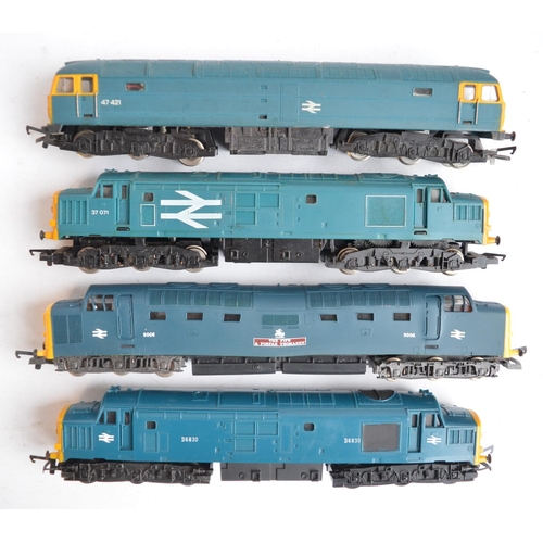 298 - Collection of previously used OO gauge electric diesel train models from include Hornby, Triang and ... 