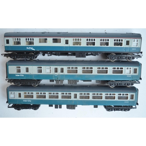 304 - Forty One OO/HO gauge railway passenger coaches to include Triang Pullman, Hornby Teak and Royal Coa... 