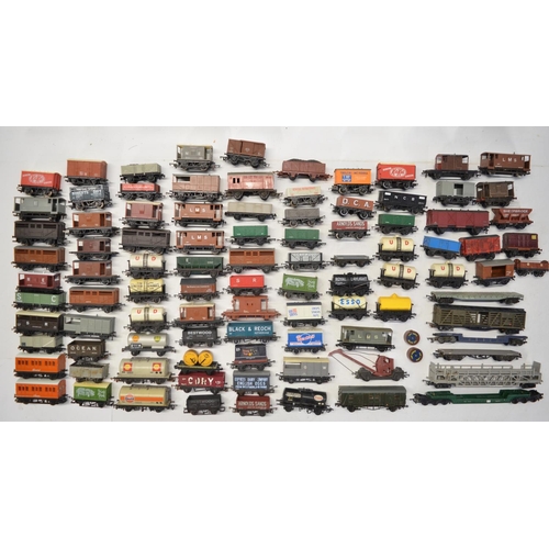 306 - Collection of previously used OO gauge rolling stock from Hornby, Triang, Wrenn and Hornby Dublo. Qt... 