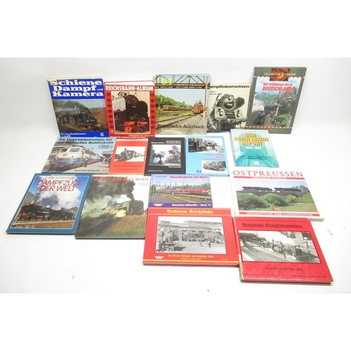 467 - Collection of assorted Railway and train books relating to British, Canadian and German railways and... 